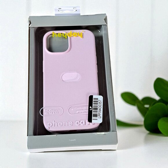 Heyday Apple iPhone 15/14/13 Silicone Case - wireless charging, Light Pink - Picture 1 of 6